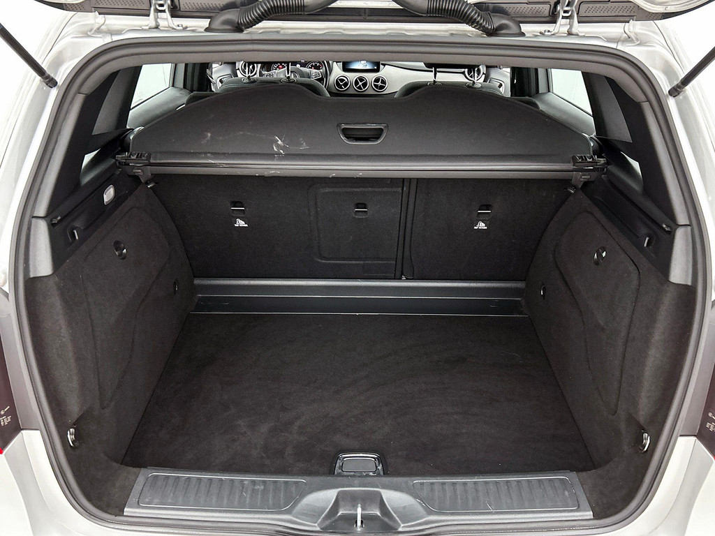 Mercedes-Benz B-Klasse 180 Business Solution 57443267-19.jpg | JAMES Autolease