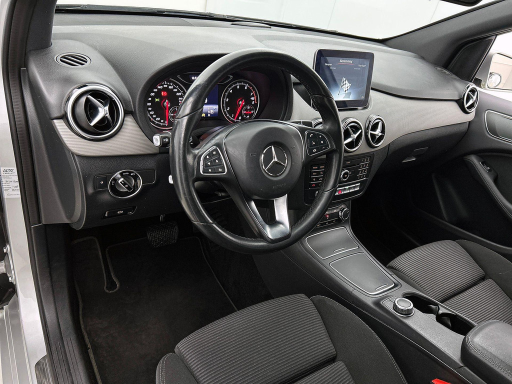 Mercedes-Benz B-Klasse 180 Business Solution 57443267-23.jpg | JAMES Autolease