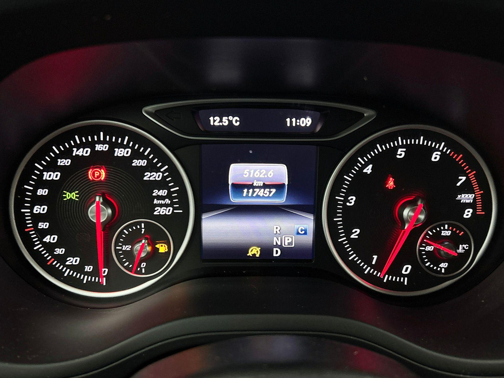 Mercedes-Benz B-Klasse 180 Business Solution 57443267-24.jpg | JAMES Autolease