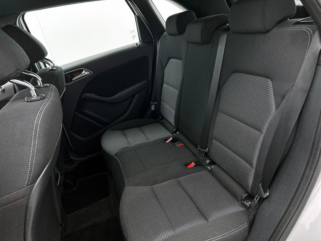 Mercedes-Benz B-Klasse 180 Business Solution 57443267-29.jpg | JAMES Autolease